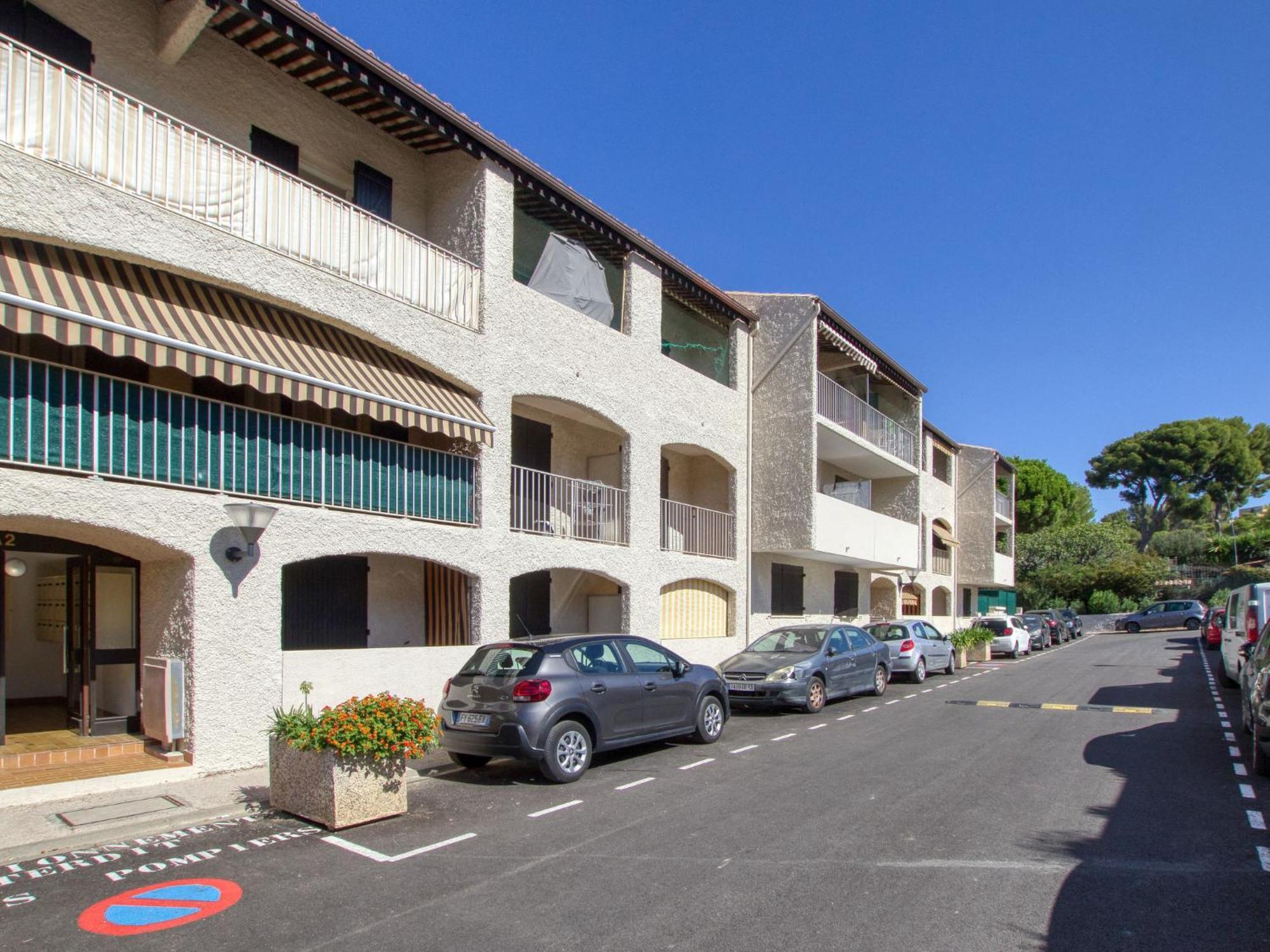Apartment Les Aigues Marines-12 By Interhome ลามาดราก ภายนอก รูปภาพ